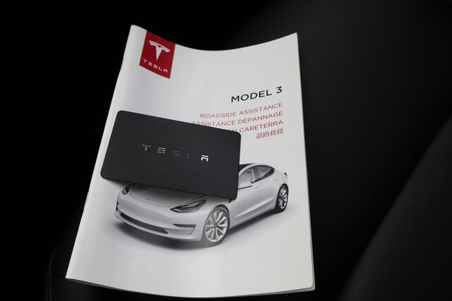 Tesla Model 3 Standard RWD Plus 60 kWh 86% SOH, Autopilot, 360 Camera, Lederen interieur, Panoramadak