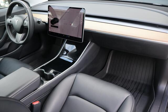 Tesla Model 3 Standard RWD Plus 60 kWh 86% SOH, Autopilot, 360 Camera, Lederen interieur, Panoramadak