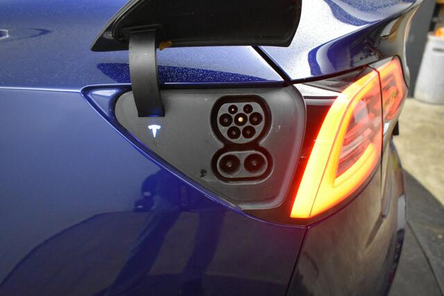 Tesla Model 3 Long Range AWD 75 kWh SOH 89% Pano Leder 360° Cam LMV