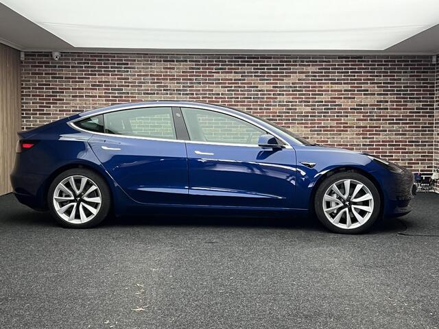 Tesla Model 3 Standard RWD Plus 60 kWh DAK LEDER