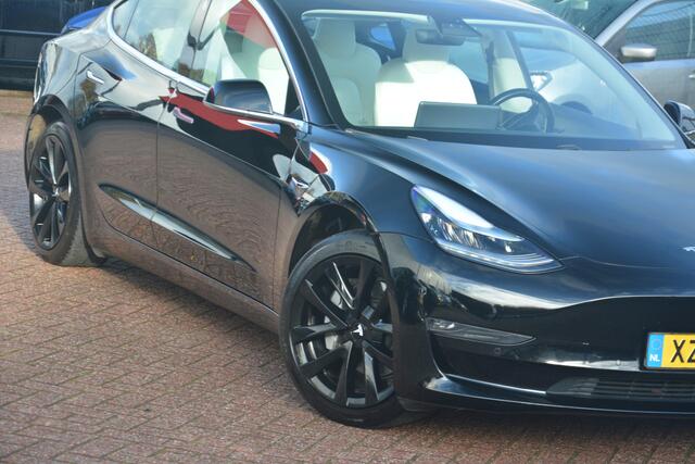 Tesla Model 3 Long Range AWD 75 kWh | Navigatie | DAB+ | Autopilot | Leer | NL auto!! |
