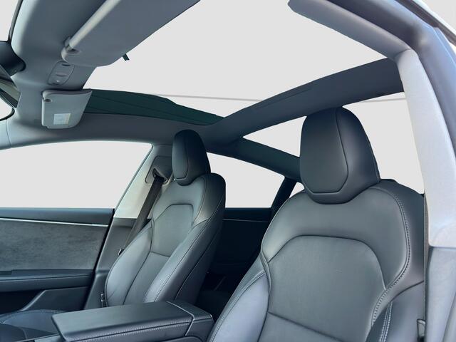 Tesla Model 3 Long Range AWD 78 kWh | Nederlandse auto | Nette staat | Selfdriving |