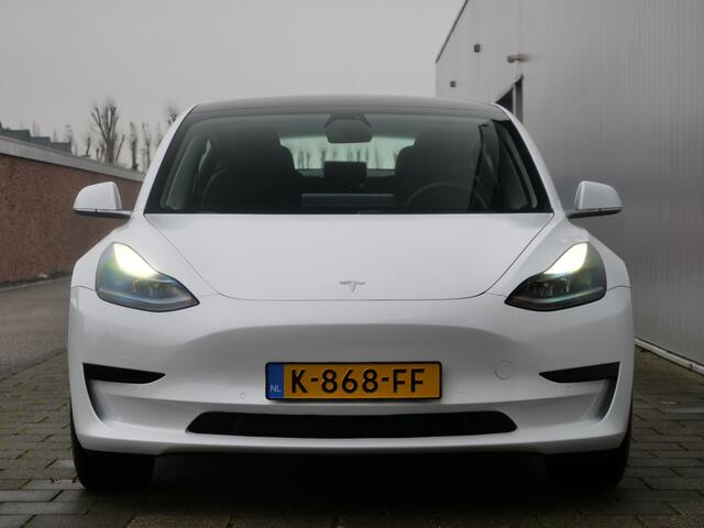 Tesla Model 3 Standard RWD Plus 60 kWh 238 Pk Automaat Camera / Leer / Pano-dak