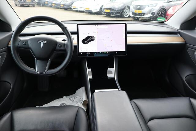 Tesla Model 3 Long Range RWD 75 kWh 89,2% SOH, Autopilot Computer 3, Panoramadak, Lederen interieur, Stoelverwarming
