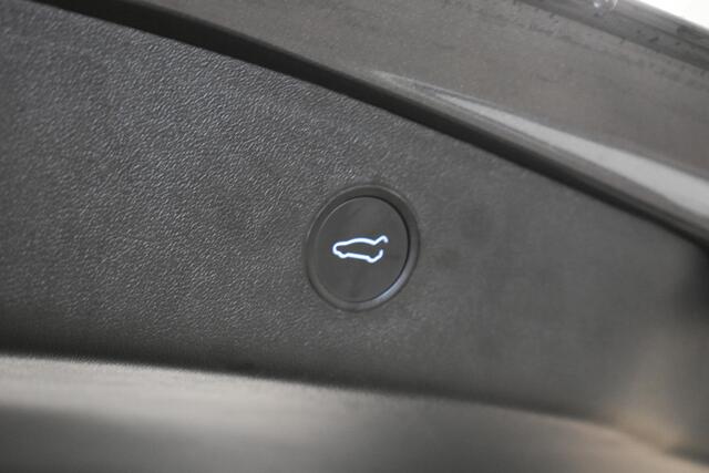 Tesla Model 3 Long Range AWD 75 kWh Cam El-Stoelen + Aklep Leder