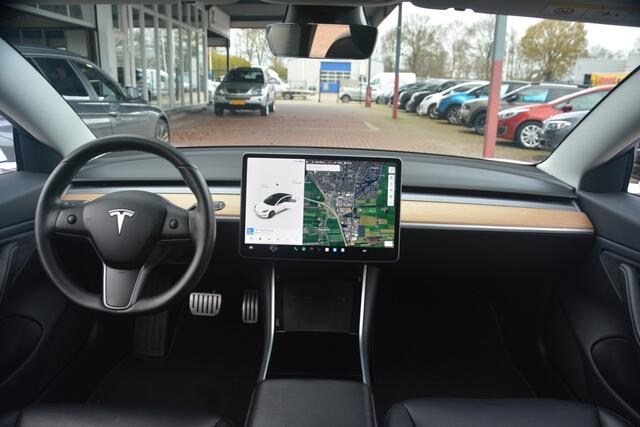 Tesla Model 3 Performance AWD 75 kWh | Autopilot | Leer | Navigatie | NL auto | 1e eigenaar!! |