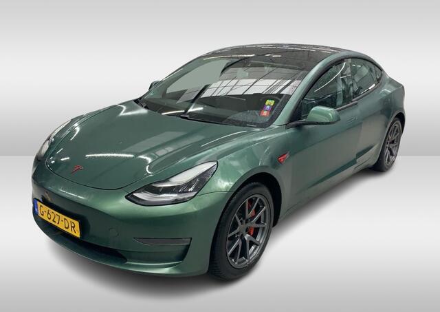 Tesla Model 3 Long Range AWD 75 kWh / NIEUWE BATTERIJ / SOH 88,4% / Trekhaak / Autopilot / Panoramadak / Camera / Leder / 19'' / Leder / Premium Audio /