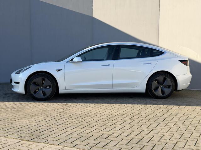 Tesla Model 3 Standard RWD Plus 60 kWh / SOH 90% / Panoramadak / WLTP 448 km / CCS / Autopilot / Camera / Elektr. stoelen / Stoelverwarming / NAP /