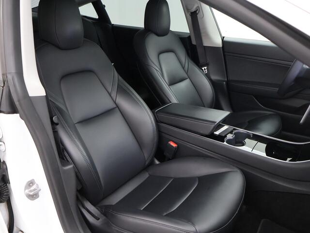 Tesla Model 3 60 kWh RWD *BTW* + LEDER | AUTOPILOT | PANORAMA | 3 CAMERA'S | PRIVACY GLASS