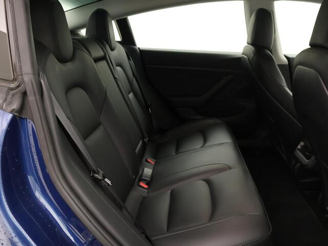 Tesla Model 3 60 kWh RWD *BTW* + LEDER | AUTOPILOT | PANORAMA | 3 CAMERA'S | PRIVACY GLASS