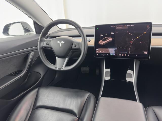 Tesla Model 3 Standard RWD Plus 60 kWh [ 3-Fase ] {SOH-86%} (INCL-BTW) Aut. *PANO | AUTO-PILOT | LEATHER | KEYLESS | FULL-LED | MEMORY-PACK | SURROUND-VIEW | DAB | CARPLAY | DIGI-COCKPIT | LANE-ASSIST | COMFORT-SEATS | 18"ALU*