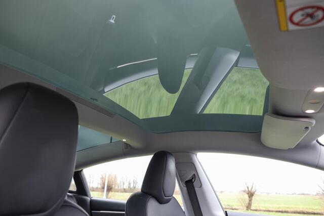 Tesla Model 3 RWD 283 PK Nw Model ? Leder ? Stoelkoeling ? 19inch