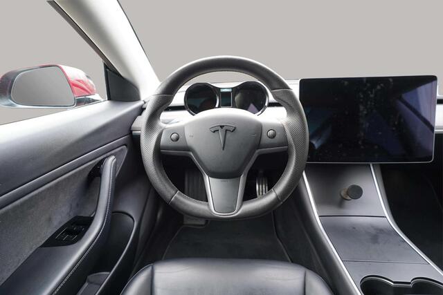 Tesla Model 3 Long Range AWD 75 kWh Autopilot 2.5 | 21" LM |Pano | Leder |