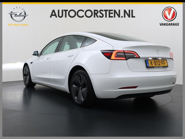 Tesla Model 3 SR+ 325PK Trekhaak Lmv 18" AutoPilot FSD Leder Pano-dak Adaptive-Cruise Camera's Elektr.-Stuur+Stoelen+Spiegels+Geheugen+Easy-Entry+Verwarmde stoelen Park assistent Pdc WIFI Lane-Assist Speed-Assist SOH 92% Navi LED Comfortstoelen ACC DAB Voorverwarmen in