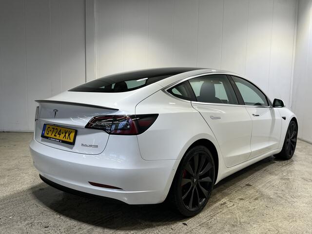 Tesla Model 3 Performance AWD 75 kWh | Navigatie | LM Velgen 20" | Voorstoelen Verwarmd | Panoramadak | Airco | Cruise Control | Dodehoek Detector |