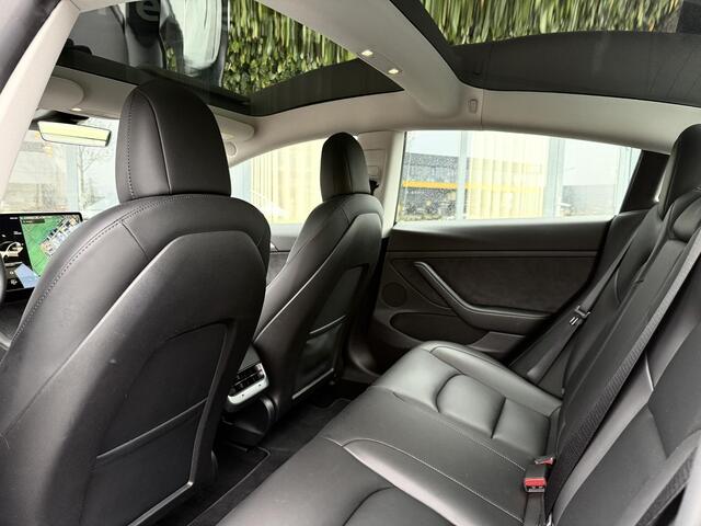 Tesla Model 3 Long Range AWD Facelift/ Trekhaak/ Autopilot