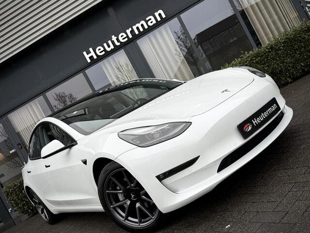 Tesla Model 3 Long Range AWD Facelift/ Trekhaak/ Autopilot