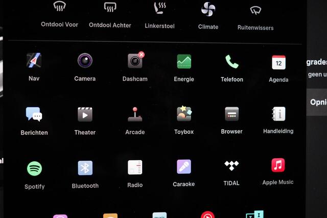 Tesla Model 3 Long Range AWD 75 kWh SOH 92% | LED | PANORAMADAK | LEDER | STOELVERWARMING