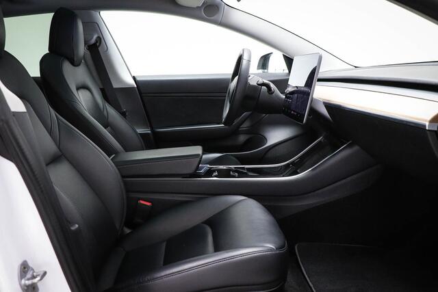 Tesla Model 3 Long Range AWD 75 kWh SOH 92% | LED | PANORAMADAK | LEDER | STOELVERWARMING