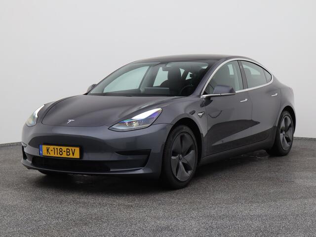 Tesla Model 3 Standard RWD Plus 60 kWh | PANO | KEYLESS | STOELVERWARMING