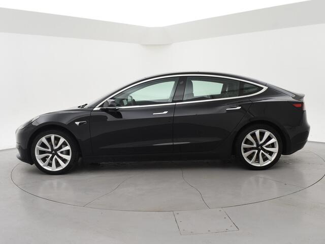Tesla Model 3 60 kWh RWD *BTW* + LEDER | AUTOPILOT | PANORAMA | 3 CAMERA'S