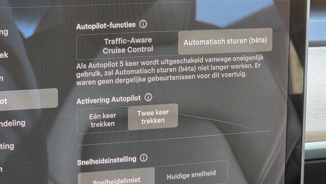 Tesla Model 3 Standard RWD Plus 60 kWh