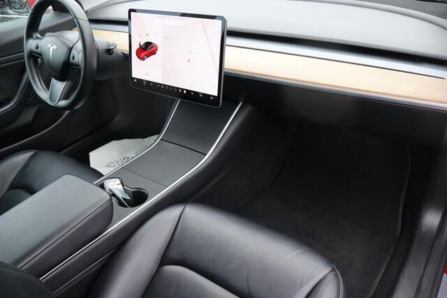 Tesla Model 3 Long Range AWD 75 kWh SOH 87,7%, Autopilot computer 3.0, Cruise control, Stoelverwarming, Trekhaak