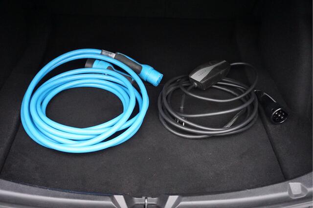 Tesla Model 3 Standard RWD Plus 60kWh SOH 91% Trekhaak