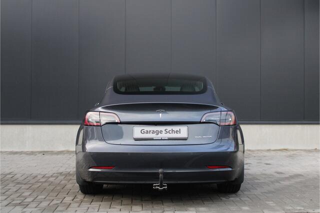 Tesla Model 3 Long Range AWD 75 kWh - Full Self Driving - Autopilot - Winter + zomerbanden + LM velgen - Trekhaak - Pano - Keyless - Leder - Rijklaar