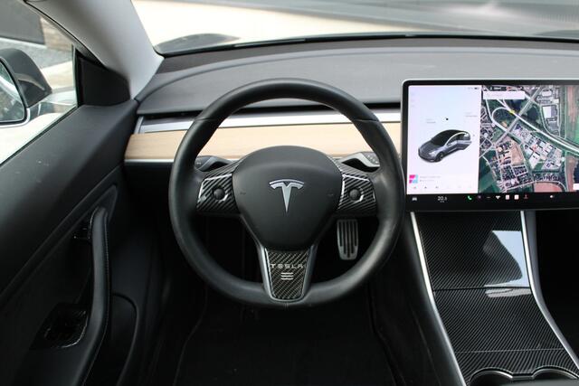 Tesla Model 3 Long Range AWD 75 kWh - Full Self Driving - Autopilot - Winter + zomerbanden + LM velgen - Trekhaak - Pano - Keyless - Leder - Rijklaar