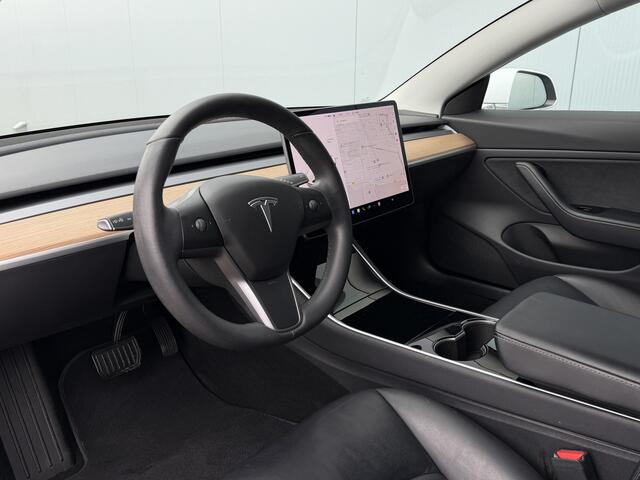 Tesla Model 3 Long Range AWD 75 kWh Trekhaak/Autopilot/Leer/Pano.