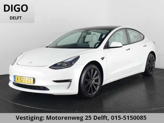 Tesla Model 3 LONGRANGE AWD 1e EIG ACCU SOD 92% ! GARANTIE 2031* RANGE TOT 592 KM WLTP !!! BIJNA 2021 .TREKHAAK . PANORAMA DAK . VOOR & ACHTERSTOELEN VERWARMD . KEYLESS