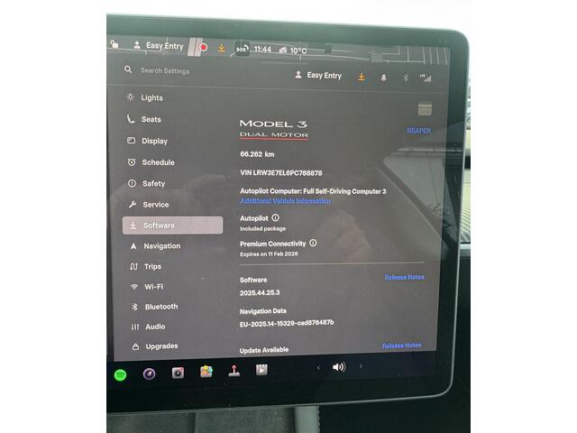 Tesla Model 3 Performance AWD 75 kWh / SPORT STUUR / PANO /