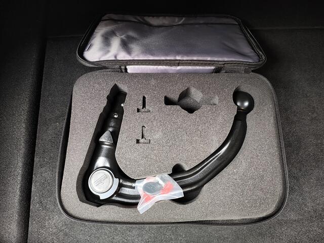 Tesla Model 3 RWD SR plus 325PK LFP Accu Trekhaak Lmv 18" AutoPilot Leder Panoramadak Adaptive-Cruise Camera's Elektr.-Stuur+Stoelen+Spiegels+Geheugen+Easy-Entry+Verwarmde stoelen Park assistent Pdc WIFI Lane-Assist Speed-Assist Navi LED DAB Voorverwarmen Keyless One-P