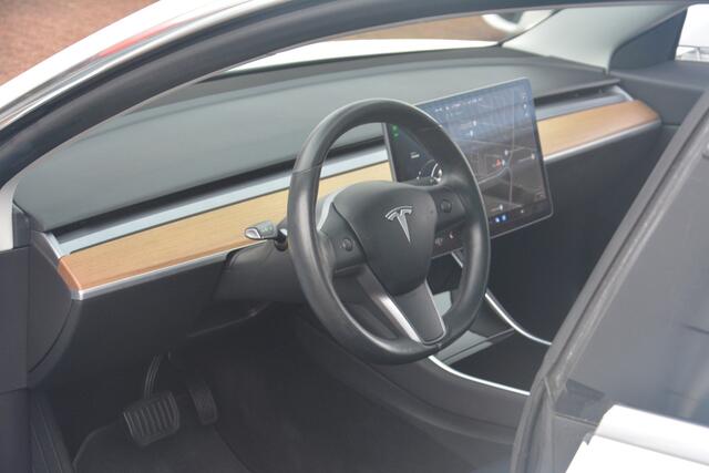 Tesla Model 3 Long Range AWD 75 kWh | SOH 91% | Navigatie | BTW | DAB | Camera | NL auto!! | prijs inclusief BTW