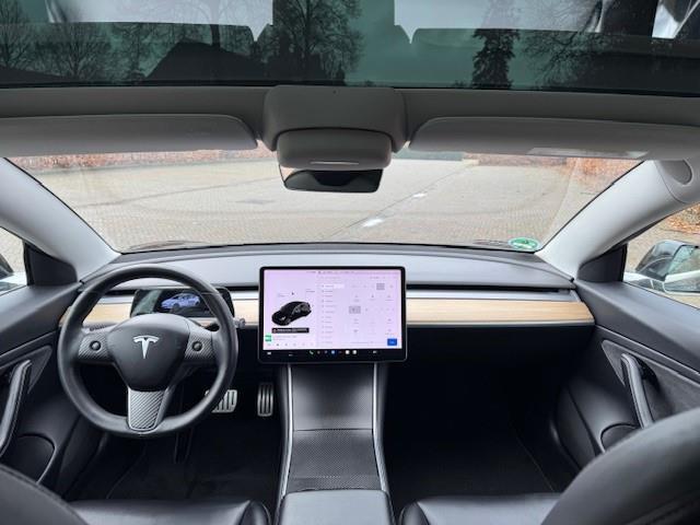 Tesla Model 3 PERFORMANCE AWD 462PK 75KWH SOH 89.5%/TREKHAAK/PANO/FABRIEKSGARANTIE