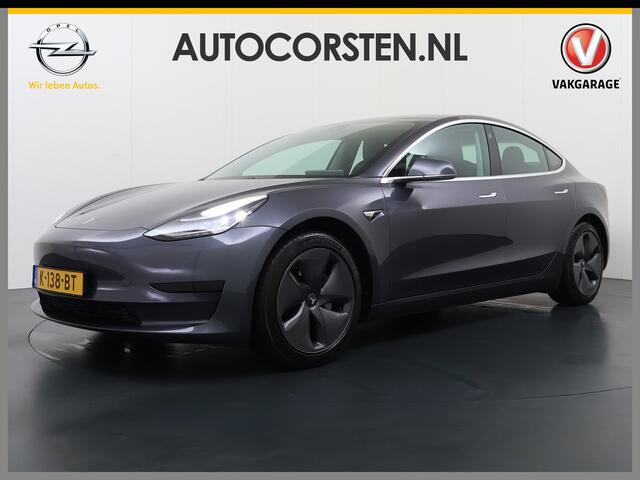 Tesla Model 3 RWD SR plus LFP Accu Trekhaak AutoPilot Leder Panoramadak Adaptive-Cruise Camera's Elektr.-Stuur+Stoelen+Spiegels+Geheugen+Easy-Entry+Verwarmde stoelen Park assistent Pdc WIFI Lane-Assist Speed-Assist Navi LED DAB Voorverwarmen Keyless One-Pedal-Drive Lmv