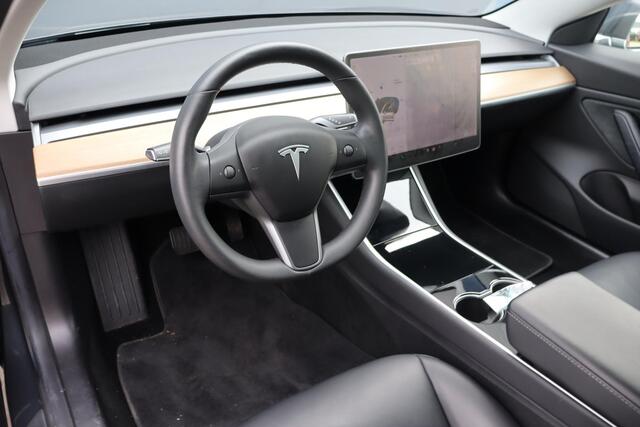 Tesla Model 3 Long Range AWD 75 kWh 90,8% SOH, Autopilot computer 3.0, Trekhaak, Cruise control, 360 Camera, Lederen interieur