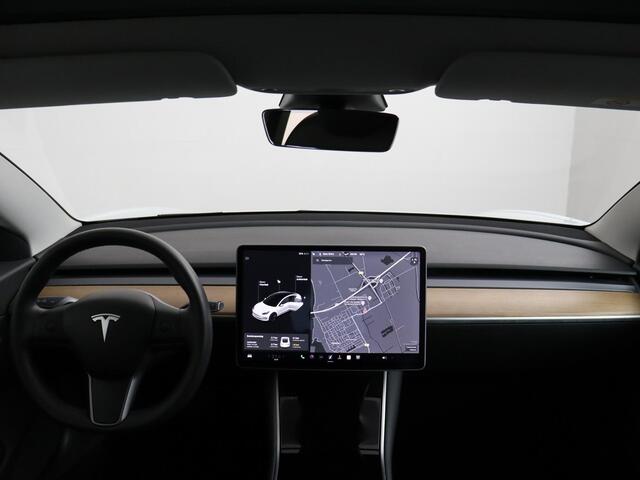 Tesla Model 3 Standard RWD Plus 60 kWh SoH 91,4% | Panoramadak | Cruise Control | Navigatie!