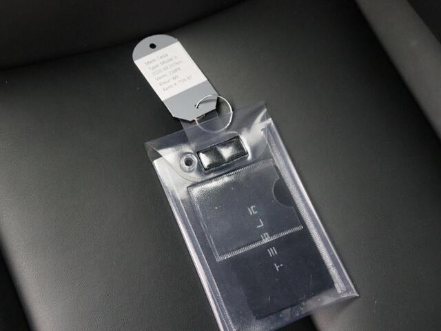 Tesla Model 3 Standard RWD Plus 60 kWh SoH 91,4% | Panoramadak | Cruise Control | Navigatie!