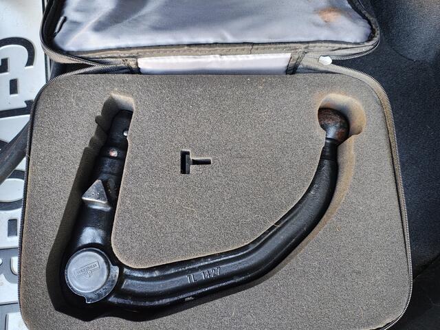 Tesla Model 3 SR+ 325PK Trekhaak AutoPilot Leer PanoramaDak Adaptive Cruise Lmv 18" Camera's Elektr.-Stuur+Stoelen+Spiegels+Geheugen+Easy-Entry+Verwarmde stoelen Park assistent Pdc WIFI Ecc Lane-Assist Speed-Assist Soh 83% Ecc Navi Led DAB Voorverwarmen interieur via A