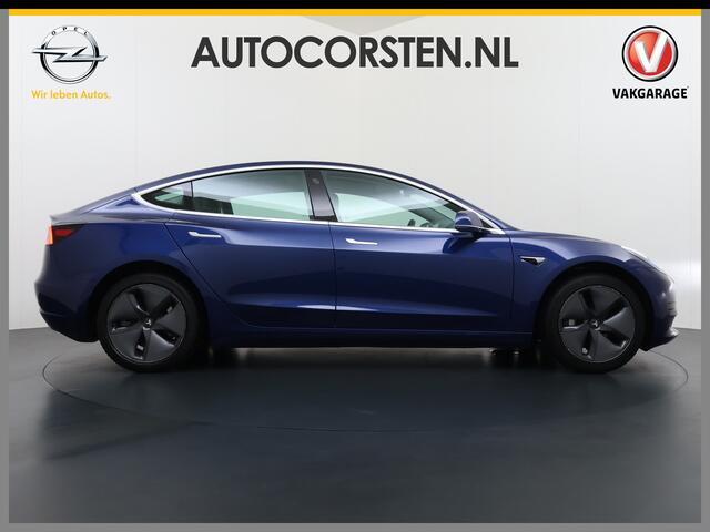 Tesla Model 3 SR+ 325PK Trekhaak AutoPilot Leer PanoramaDak Adaptive Cruise Lmv 18" Camera's Elektr.-Stuur+Stoelen+Spiegels+Geheugen+Easy-Entry+Verwarmde stoelen Park assistent Pdc WIFI Ecc Lane-Assist Speed-Assist Soh 83% Ecc Navi Led DAB Voorverwarmen interieur via A