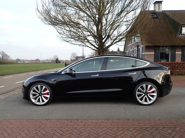 Tesla Model 3 Performance AWD 75 kWh / SOH 87% / AUTOPILOT / 20'' SPORT
