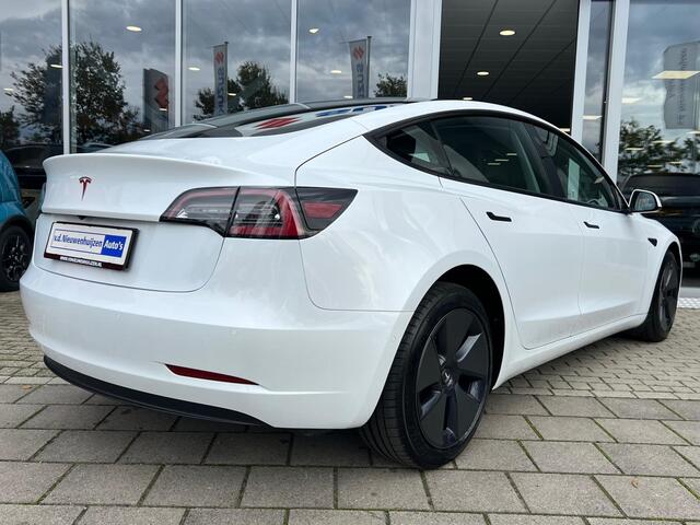 Tesla Model 3 Standard RWD Plus | | Camera | Keyless | Info Jeroen: 0492-588 980