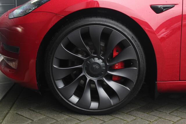 Tesla Model 3 Performance AWD 75 kWh | 96% SOH | Enhanced Autopilot | Achterbank verwarmd | Elektrische Achterklep