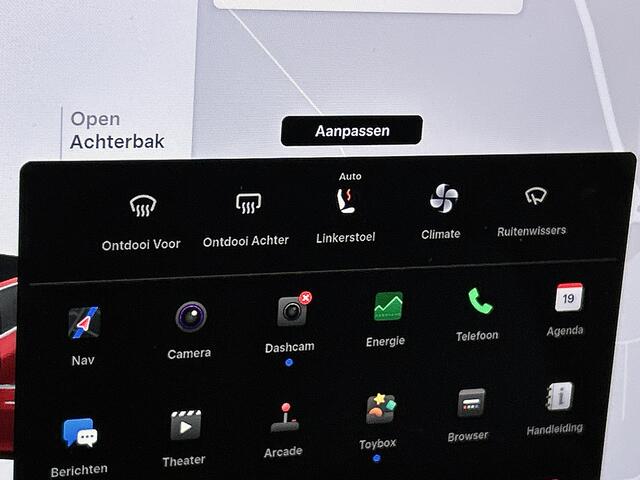 Tesla Model 3 Long Range AWD 75 kWh 19", Panorama, Leder