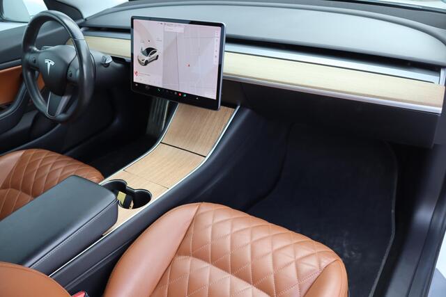 Tesla Model 3 Performance AWD 75 kWh 86,7% SOH, Autopilot computer 3.0, 360 Camera, Bruin Lederen interieur