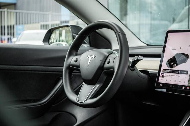 Tesla Model 3 Standard RWD Plus 60 kWh Panorama | NL Auto