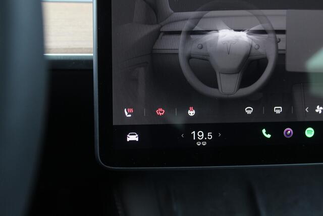 Tesla Model 3 Long Range AWD 75 kWh | 93.5% SOH | Trekhaak | Pano | Enhanced Autopilot | Stoel, stuur en achterbank verwarming