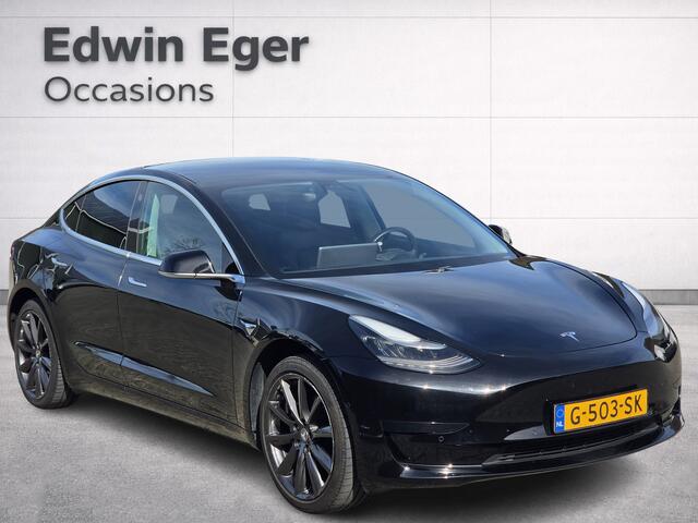 Tesla Model 3 Standard RWD Plus 60 kWh | AutoPilot | Apple carplay | Andriod Auto